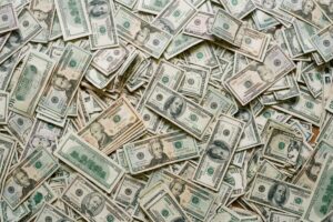 Dólar hoy y dólar blue hoy, precio en vivo: el dólar oficial bajó y cotiza a $1415 imagen-2