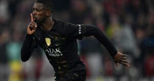 Video: el golazo de Dembelé para adelantar al PSG frente al Bayern en la semifinal de vuelta de la Champions imagen-2