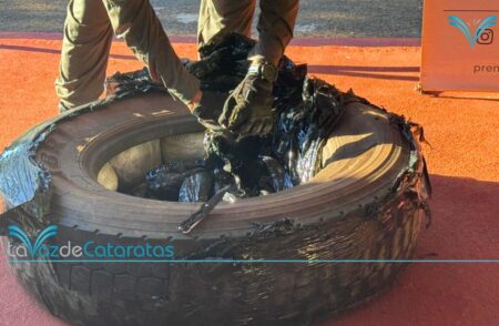 Gendarmería incautó más de 33 kilos de marihuana ocultos en neumáticos en un depósito de encomiendas imagen-8