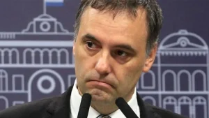 Nuevos gastos de Manuel Adorni bajo la lupa: reconstruyen gastos mensuales por hasta u$s20.000 imagen-7