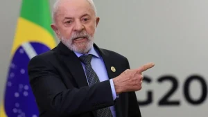 El presidente de Brasil, Lula da Silva, iniciará sesiones de radioterapia preventiva tras una cirugía en la cabeza El presidente de Brasil, Lula da Silva, iniciará sesiones de radioterapia preventiva tras una cirugía en la cabeza imagen-4