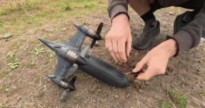 Ben Biggs diseñó el dron más veloz del planeta gracias a un cambio clave en las hélices y logró velocidades cercanas a los 700 km/h Ben Biggs diseñó el dron más veloz del planeta gracias a un cambio clave en las hélices y logró velocidades cercanas a los 700 km/h imagen-3