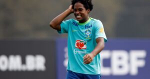 Crece la preocupación de Endrick por los hinchas de Brasil que apoyan a la Argentina imagen-1