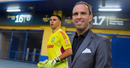 El pedido de Navarro Montoya para el arco de Boca: "Me tomo un avión y voy a buscar al Dibu Martínez" imagen-16