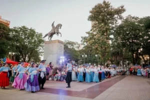 Posadas se prepara para celebrar el 216° Aniversario de la Revolución de Mayo imagen-2