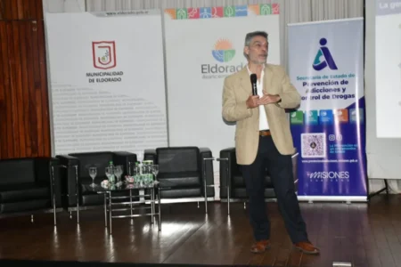 Amplia participación en el Congreso de Adicciones imagen-26