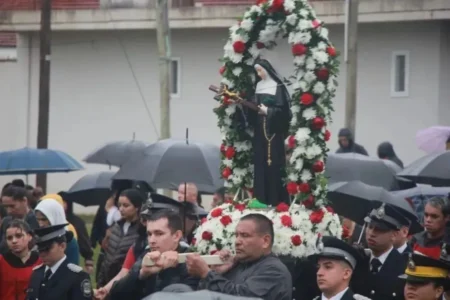 Posadas celebra a Santa Rita con una agenda cargada que incluye procesiones, misas y música imagen-10