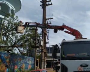 Cortes de energía afectan a varias localidades y trabajan para restablecer el servicio imagen-2