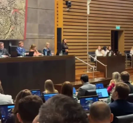 En la primera sesión, diputados aprobaron proyectos en salud y medio ambiente imagen-10