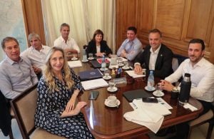 Se reunió la mesa política del Gobierno en medio del caso Adorni: no asistió Santiago Caputo y Bullrich se fue antes  imagen-8