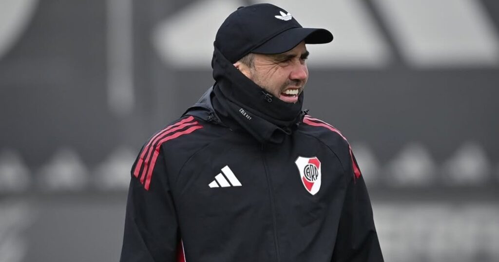 El premio de Coudet para el plantel de River tras pasar a la final imagen-4