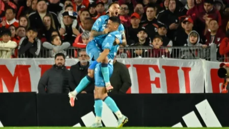 River volvió a su peor versión y perdió ante el ya eliminado Atlético Tucumán por el Torneo Apertura: reviví... imagen-8
