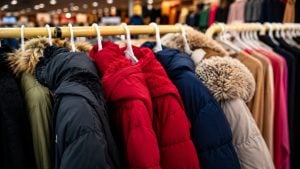 Ropa de invierno: comerciantes de Posadas aseguran que los precios subieron cerca de un 10% y crecen las expectativas de venta por las bajas temperaturas imagen-7