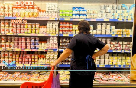 Por primera vez en diez meses se desaceleró la inflación y fue de 2,6% en abril imagen-127