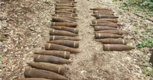 Encontraron en un bosque de Berlín 59 proyectiles de la Segunda Guerra Mundial imagen-4