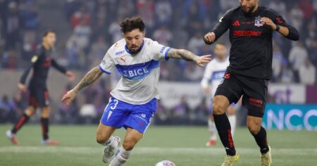 Boca toma nota: Universidad Católica perdió el clásico en la previa del duelo clave por la Libertadores imagen-9