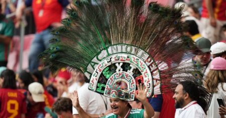 La gastada de la hinchada mexicana a Uruguay que generó la intervención policial imagen-14