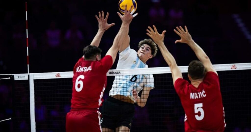 VNL: Argentina no pudo cerrarlo y Turquía se lo dio vuelta imagen-4