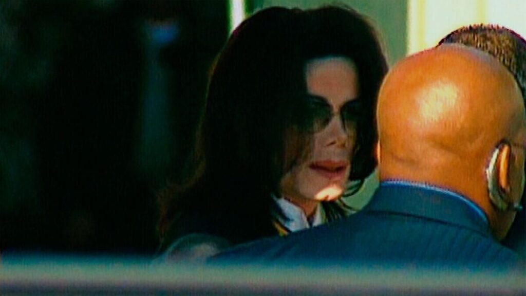 Netflix ha enfurecido a los fans de Michael Jackson con el documental que arrasa en la plataforma: "Debería avergonzarse" imagen-5