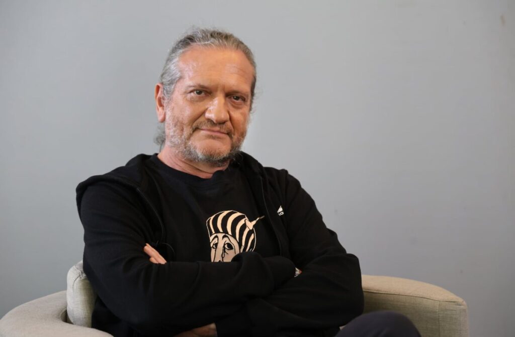 La reflexión de Platón sobre el propósito de la existencia: “Vamos en busca de un saber que no vamos a alcanzar” La reflexión de Platón sobre el propósito de la existencia: “Vamos en busca de un saber que no vamos a alcanzar” imagen-99