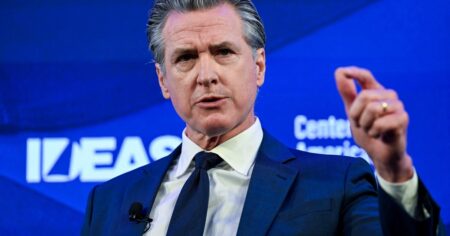 Cheques para más de 1.800 familias en California: Gavin Newsom anuncia pagos por una histórica estafa hipotecaria Cheques para más de 1.800 familias en California: Gavin Newsom anuncia pagos por una histórica estafa hipotecaria imagen-6
