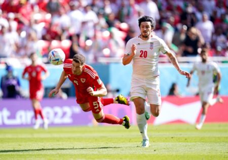 Irán baja del Mundial a uno de sus goleadores por una foto que fue considerada una “traición” imagen-8