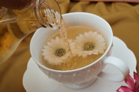 La infusión antiarrugas que todos deberían incorporar a la dieta después de los 40 La infusión antiarrugas que todos deberían incorporar a la dieta después de los 40 imagen-9