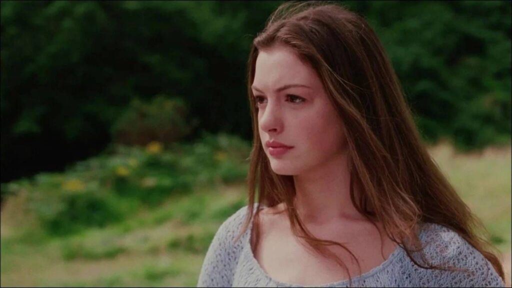 22 años después de la original: Tras 'El diablo viste de Prada 2', otro clásico de culto protagonizado por Anne Hathaway regresará, pero como serie en Disney+ imagen-4