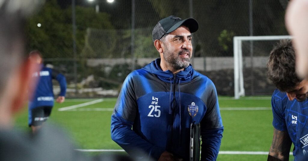 Rolfi Montenegro, con Olé: el desafío de dirigir Actores y el fenómeno que une fútbol y entretenimiento Rolfi Montenegro, con Olé: el desafío de dirigir Actores y el fenómeno que une fútbol y entretenimiento imagen-42
