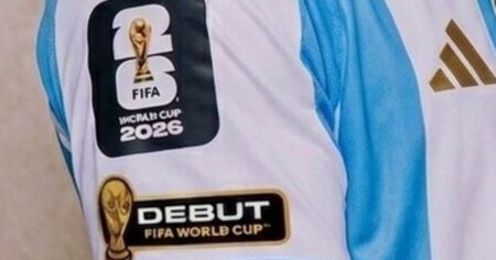 El parche especial que lucirán ocho jugadores de la Selección en el debut ante Argelia imagen-20