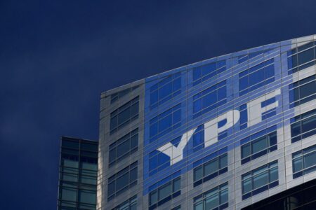 YPF cierra una unidad de negocios y afecta a un coloso del consumo masivo YPF cierra una unidad de negocios y afecta a un coloso del consumo masivo imagen-8