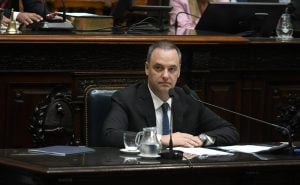 El PRO endurece su postura contra Adorni y anticipa que acompañaría una moción de censura: «sostenerlo es un capricho de Milei» El PRO endurece su postura contra Adorni y anticipa que acompañaría una moción de censura: «sostenerlo es un capricho de Milei» imagen-7