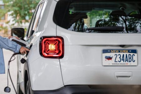 El DMV de Nueva York lanza una nueva placa por el aniversario 250 de EE.UU.: cuánto cuesta y cómo conseguirla imagen-7