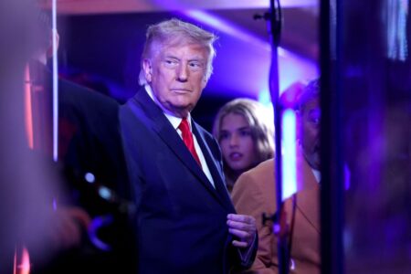 Donald Trump fue abucheado en el Madison Square Garden durante la tercera final de la NBA imagen-17