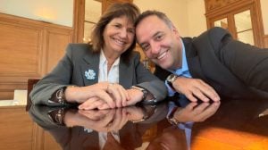 La Libertad Avanza suspendió la sesión del Senado de este jueves para frenar el avance del pedido de interpelación a Adorni La Libertad Avanza suspendió la sesión del Senado de este jueves para frenar el avance del pedido de interpelación a Adorni imagen-9