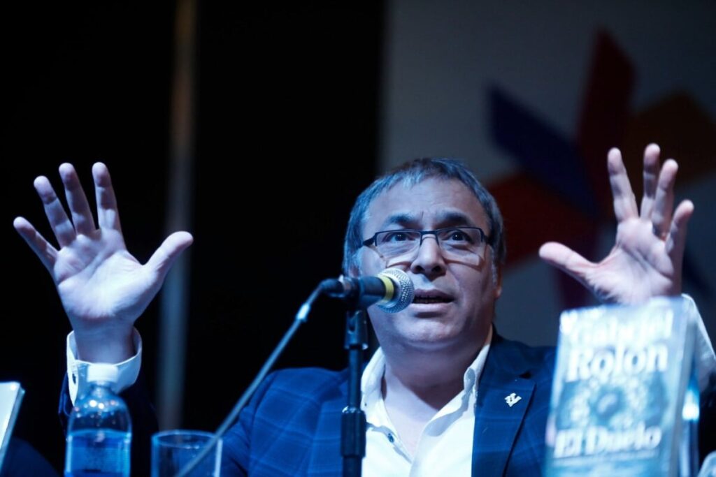 Gabriel Rolón, psicólogo: “La felicidad te sorprende, aunque vos luches, la busques y te prepares, hay un poco de sorpresa” imagen-5