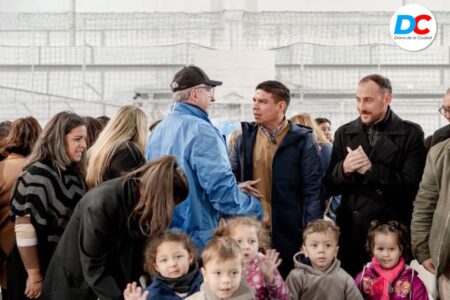 Passalacqua y Meza entregaron equipamiento a intendentes: “La prioridad es un Estado eficiente” imagen-121