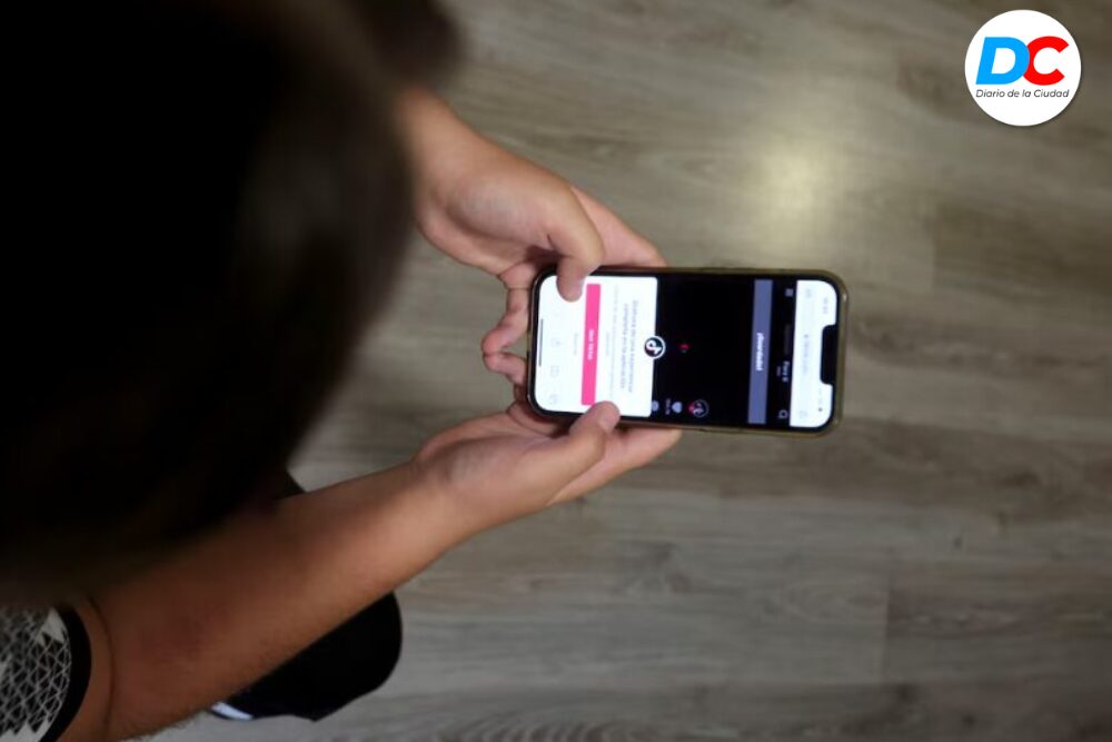Reino Unido prohíbe las redes sociales para menores de 16 años Reino Unido prohíbe las redes sociales para menores de 16 años imagen-5