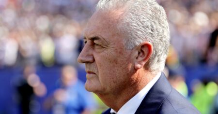 Luego del batacazo con Paraguay, Alfaro puso como ejemplo a Argentina: de la discusión Bilardo-Menotti al ciclo de Sabella y Scaloni imagen-14