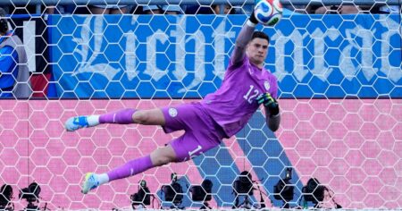 Qué dijo Orlando Gill sobre su futuro antes de enfrentar a Francia en el Mundial imagen-30