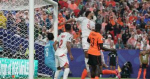 Insólito: Túnez arrancó el segundo tiempo ante Países Bajos ¡con dos jugadores menos! imagen-3