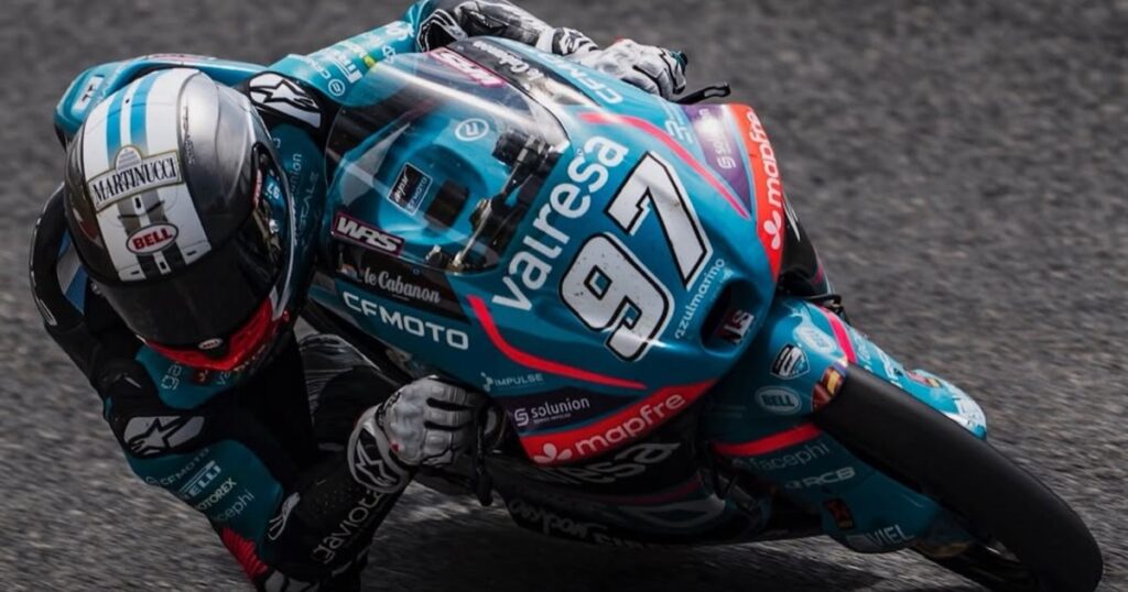 De último a séptimo: la remontada de Marco Morelli en Brno por Moto3 imagen-5