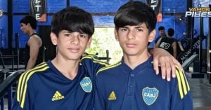 “Soñamos jugar juntos en la Bombonera”: la historia de Brian y Nahuel García, los gemelos misioneros que crecen en la pensión de Boca “Soñamos jugar juntos en la Bombonera”: la historia de Brian y Nahuel García, los gemelos misioneros que crecen en la pensión de Boca imagen-8