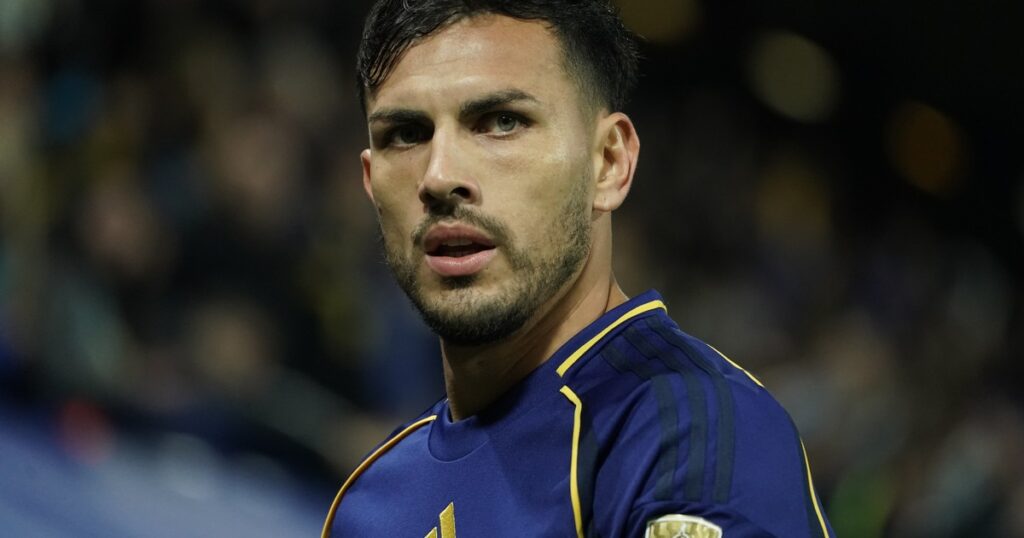 La crítica de un ex integrante del Consejo de Fútbol de Boca a Leandro Paredes La crítica de un ex integrante del Consejo de Fútbol de Boca a Leandro Paredes imagen-39