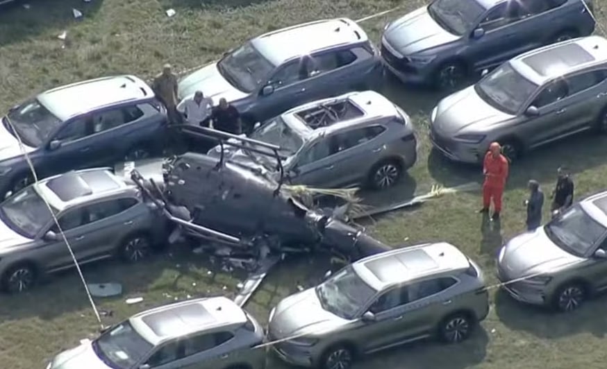 Dos helicópteros chocaron entre sí y se estrellaron en Río de Janeiro: murieron los seis ocupantes imagen-97