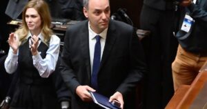 Villarruel le exige a Adorni que vaya este mes al Senado y la oposición pidió una sesión en Diputados para avanzar con su interpelación imagen-4