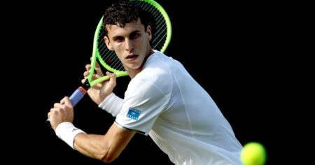 Inicio calamitoso en Wimbledon: ningún argentino ganó en el primer día de actividad imagen-6