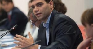 Rulo con el dólar blue: el fiscal pidió levantar el secreto fiscal sobre el banquero Juan Nápoli y otros financistas imagen-3