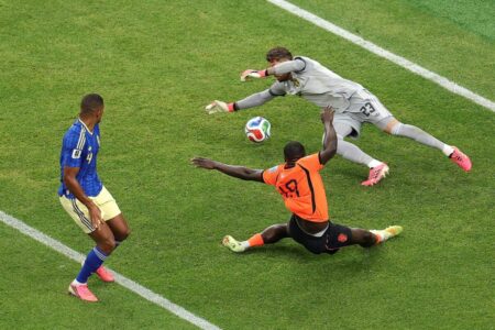 Brian Brobbey sorprendió en el Mundial: ¿Apareció al fin el N° 9 “clásico” que tanto buscó Países Bajos? Brian Brobbey sorprendió en el Mundial: ¿Apareció al fin el N° 9 “clásico” que tanto buscó Países Bajos? imagen-10