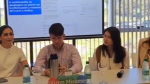 Polémica en grupo de Whatsapp por viaje de la presidenta de Silicon Misiones al Mundial de Estados Unidos imagen-2
